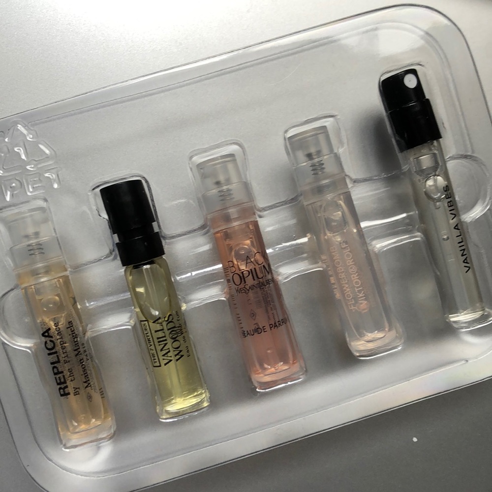 Replica Vanilla Woods Black Opium Viktor Rolf